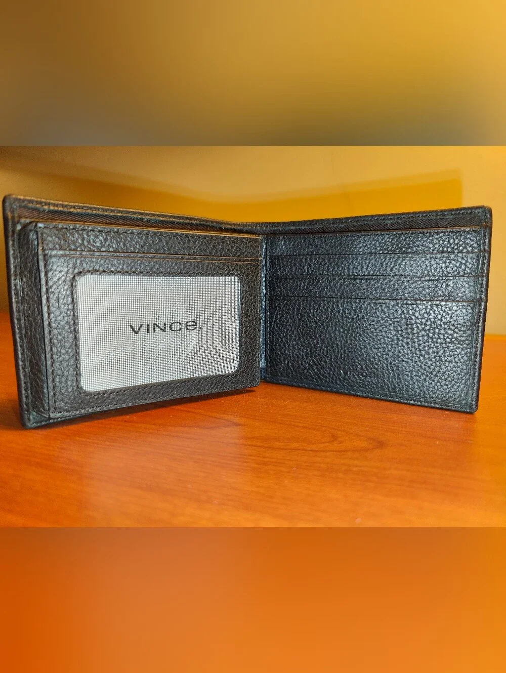 ✨ NWT Vince Pebbled Leather Bifold Passcase Wallet (Black) FREE SHIPPING!!